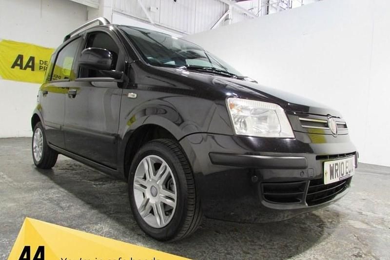 Used Fiat Panda 60 HP (44 kW) 2010 Black Hatchback