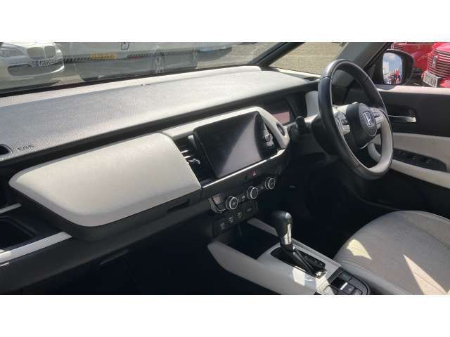 Image 2/4