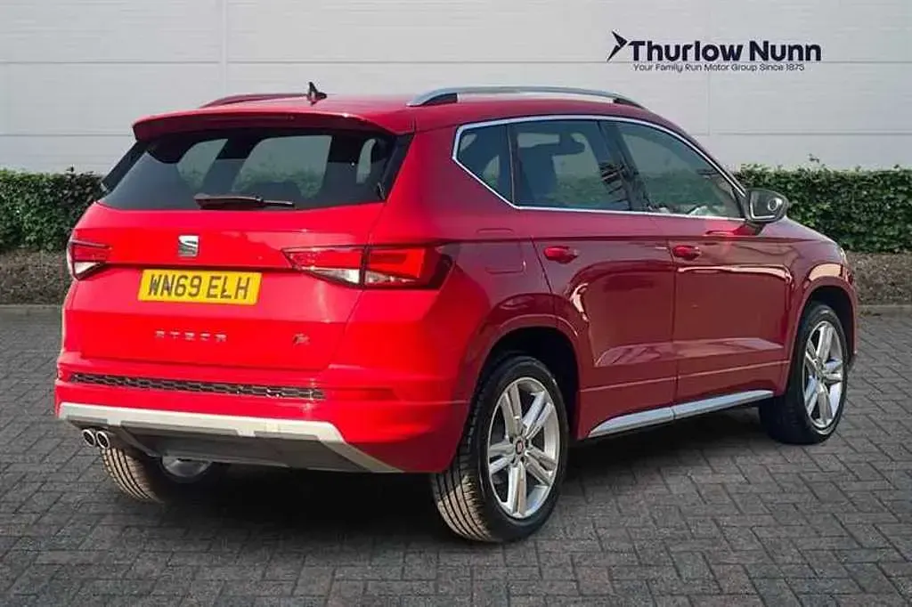 Käytetty Seat Ateca FR 150 HP (110 kW) 2019 Punainen Katumaasturi