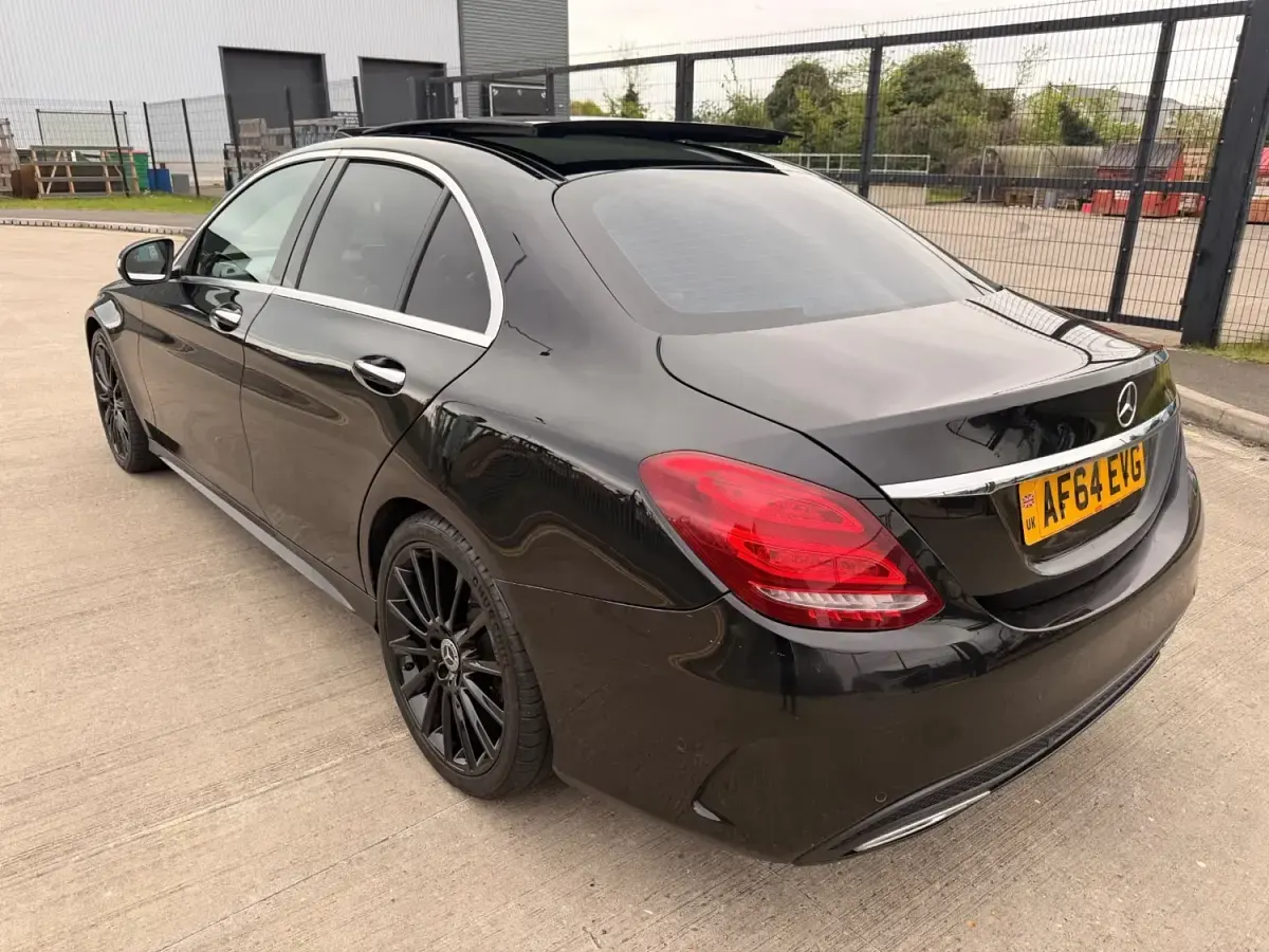 Usado Mercedes C250 AMG Line Premium Plus 2014 Preto Sedan