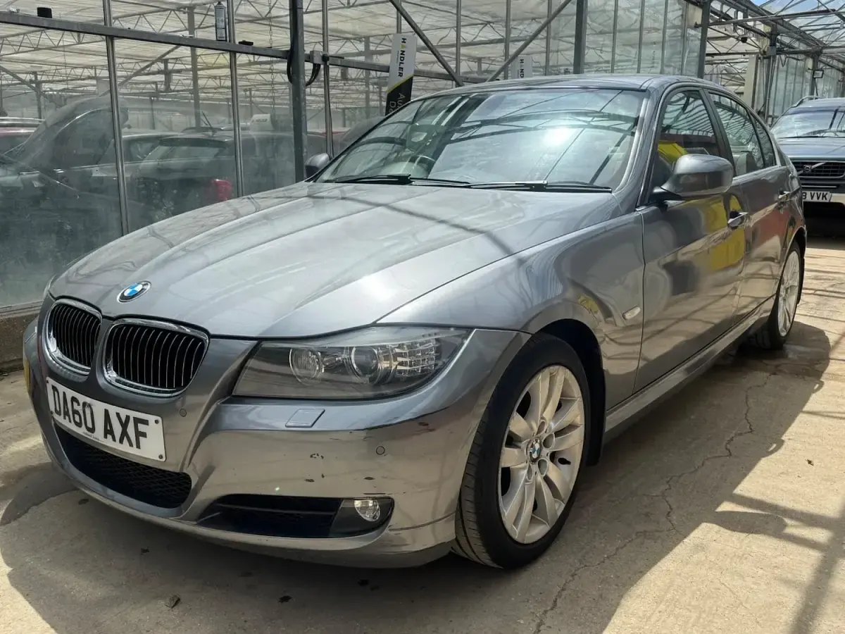 Used BMW 325 Comfort Edition 2010 Grey Sedan