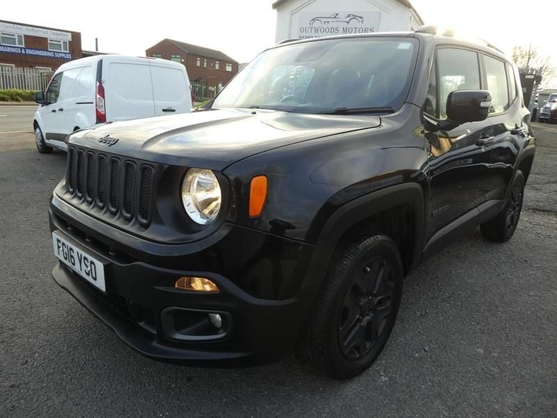Black Used 2016 Jeep Renegade Night Eagle SUV | £6,990 (Good price) - Image 1/4