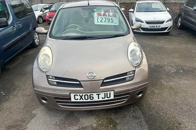 Used Nissan Micra SE 79 HP (58 kW) 2006 Beige Hatchback