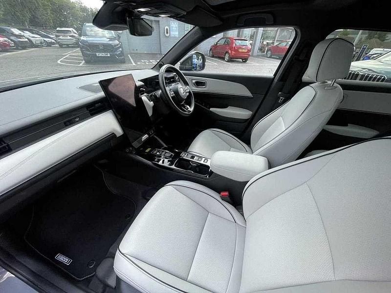 Used Honda e:Ny1 Advance 150 kW (204 HP) 2024 Urban gray SUV