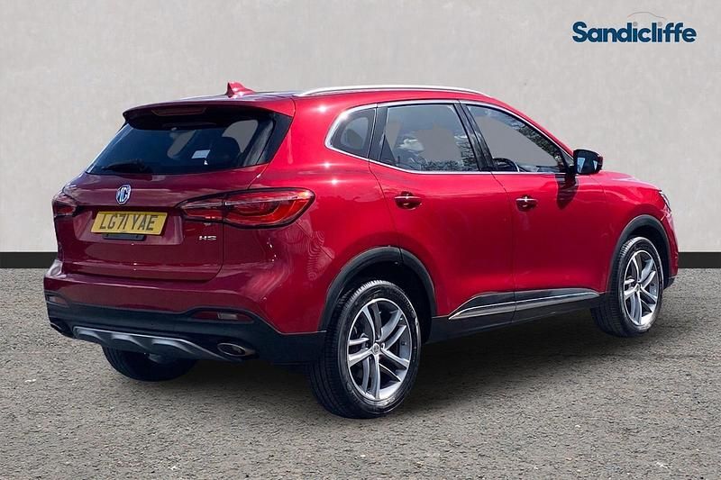 Used MG HS Exclusive 169 HP (124 kW) 2021 Red SUV