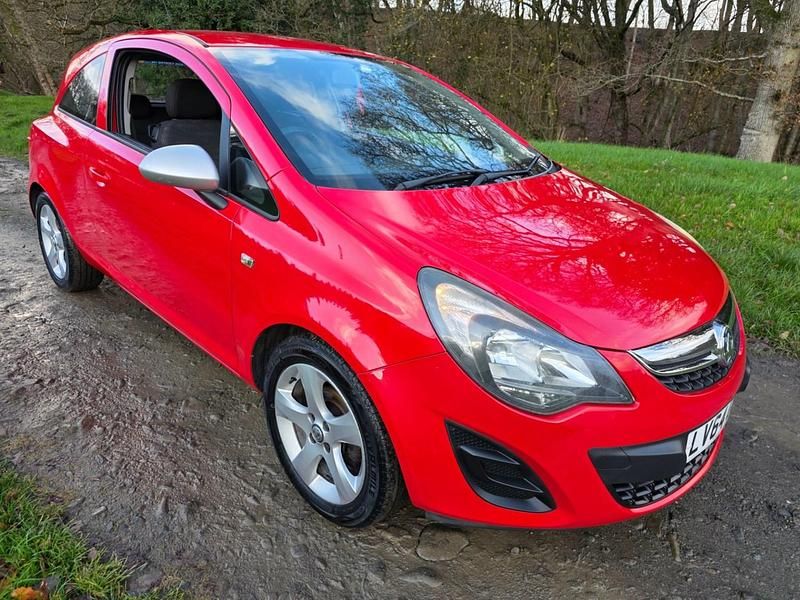 Red Used 2014 Vauxhall Corsa Hatchback | £2,495 (Super price) - Image 1/4