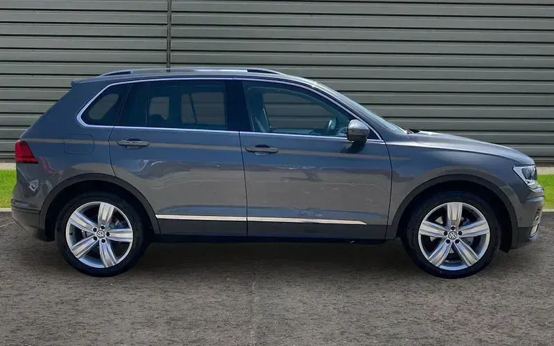 Used VW Tiguan Match 150 HP (110 kW) 2020 Grey SUV