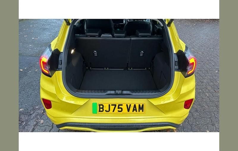 New Ford Puma Gen-E Premium 122 kW (167 HP) 2025 Yellow SUV