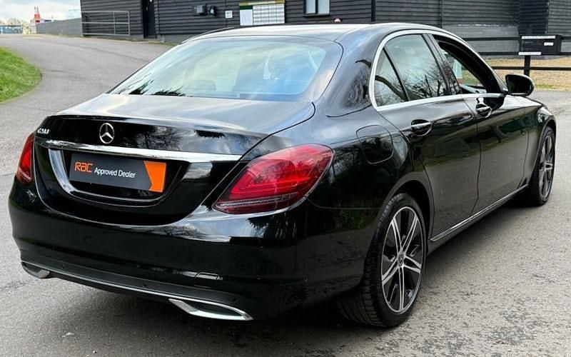 Used Mercedes C200 198 HP (145 kW) 2019 Black Sedan