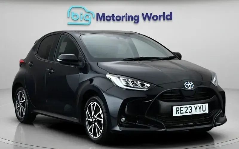 Used Toyota Yaris Design 116 HP (85 kW) 2023 Hatchback