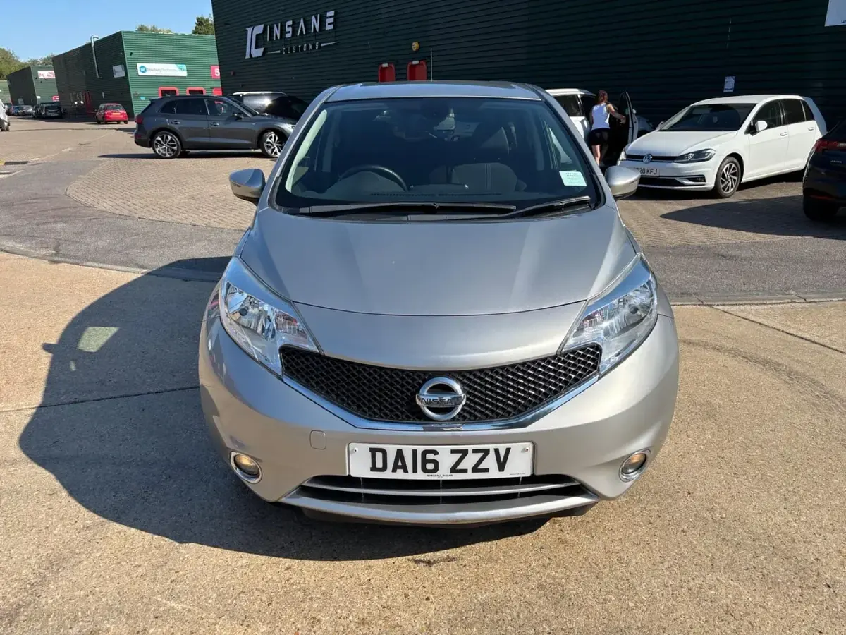 Used Nissan Note Acenta Premium 98 HP (72 kW) 2016 Silver Hatchback