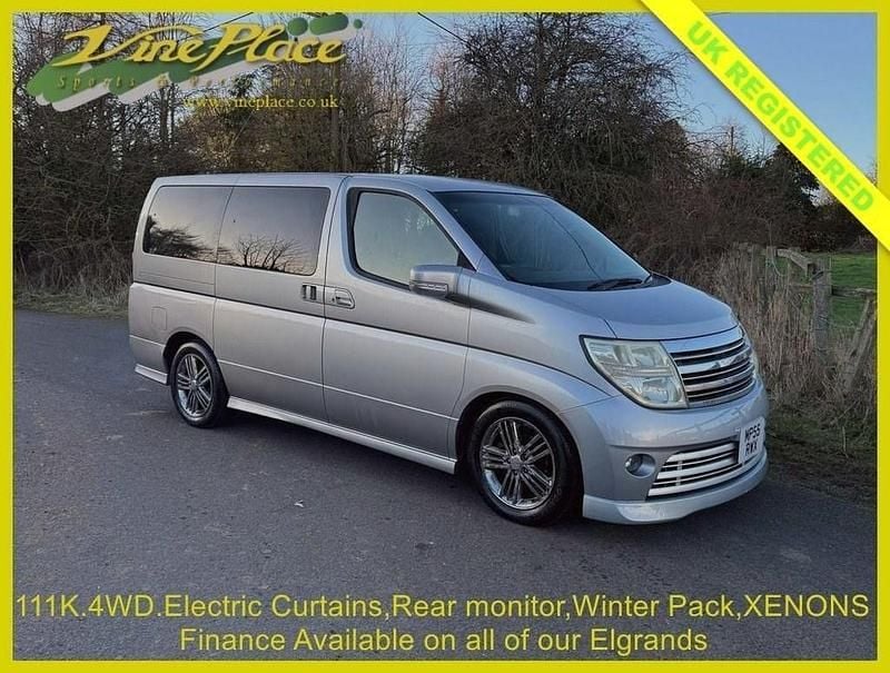 Used Nissan Elgrand 2006 Silver MPV