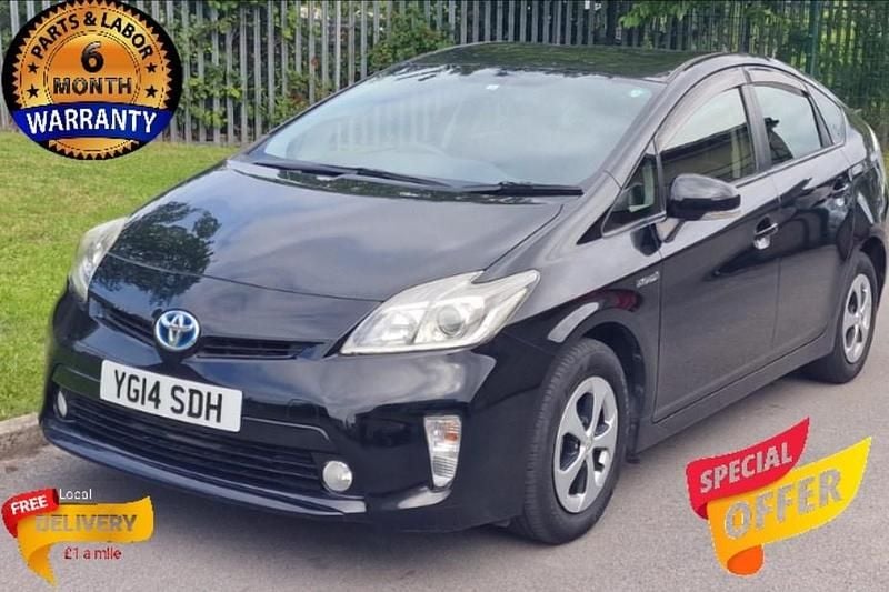 Black Used 2025 Toyota Prius Hatchback | £5,475 (Super price) - Image 1/4