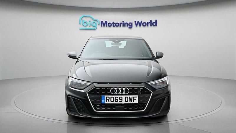 Used Audi A1 Sportback Competition 200 HP (147 kW) 2019 Black Hatchback