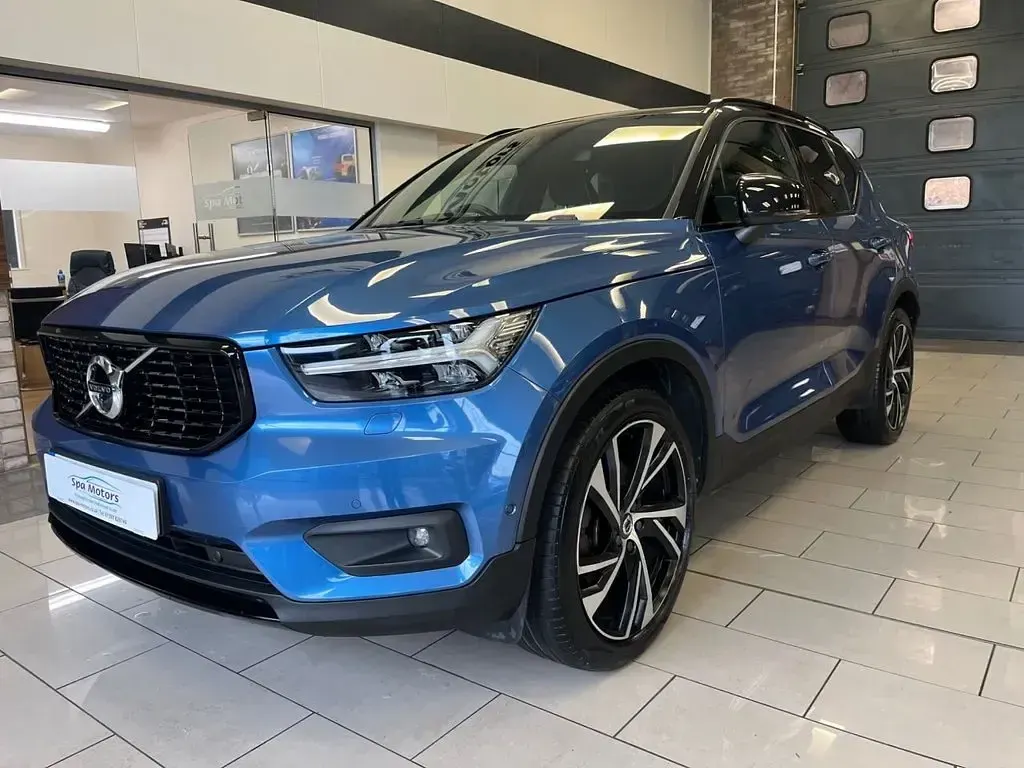 Used Volvo XC40 R-Design 190 HP (139 kW) 2018 Blue SUV