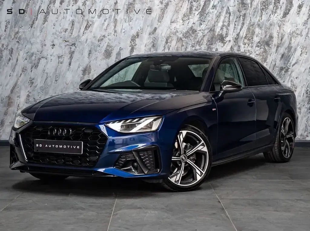 Used Audi A4 Black Edition 150 HP (110 kW) 2023 Blue Sedan