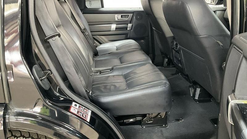 Używany Land Rover Discovery 4 Graphite 2016 Czarny SUV