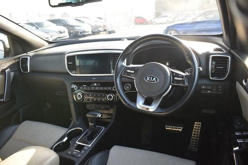 Used Kia Sportage GT-Line 134 HP (98 kW) 2022 Silver SUV