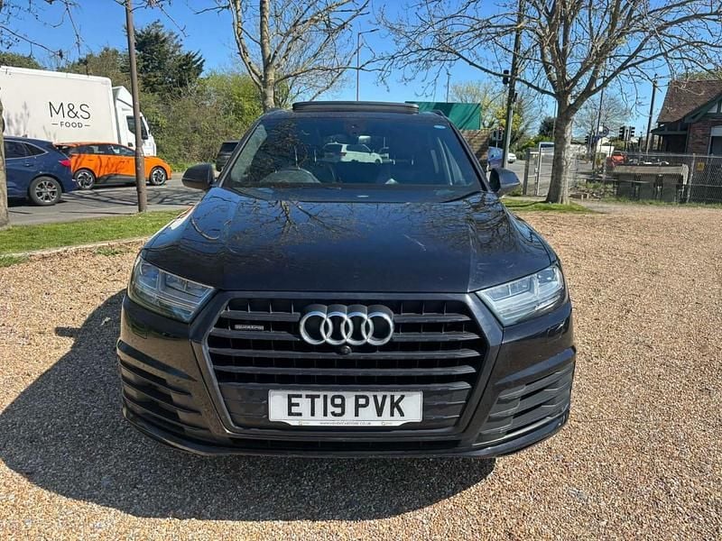 Used Audi Q7 Black Edition 286 HP (210 kW) 2019 Black SUV