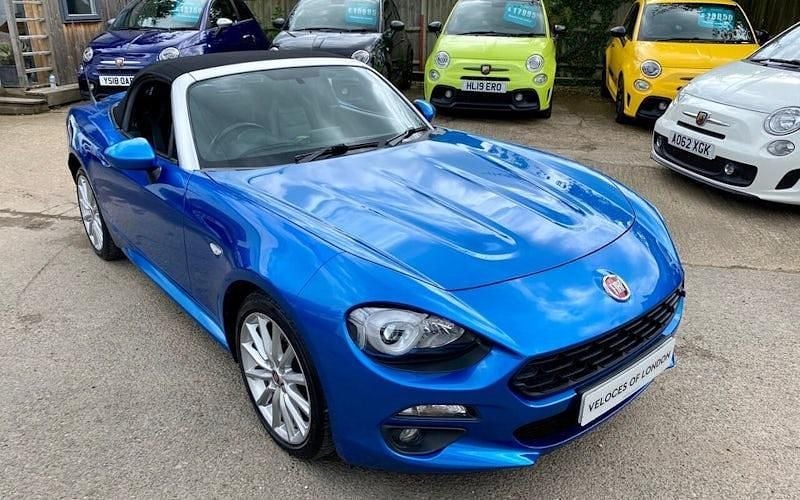 Used Fiat 124 Spider Lusso 140 HP (102 kW) 2017 Blue Cabriolet