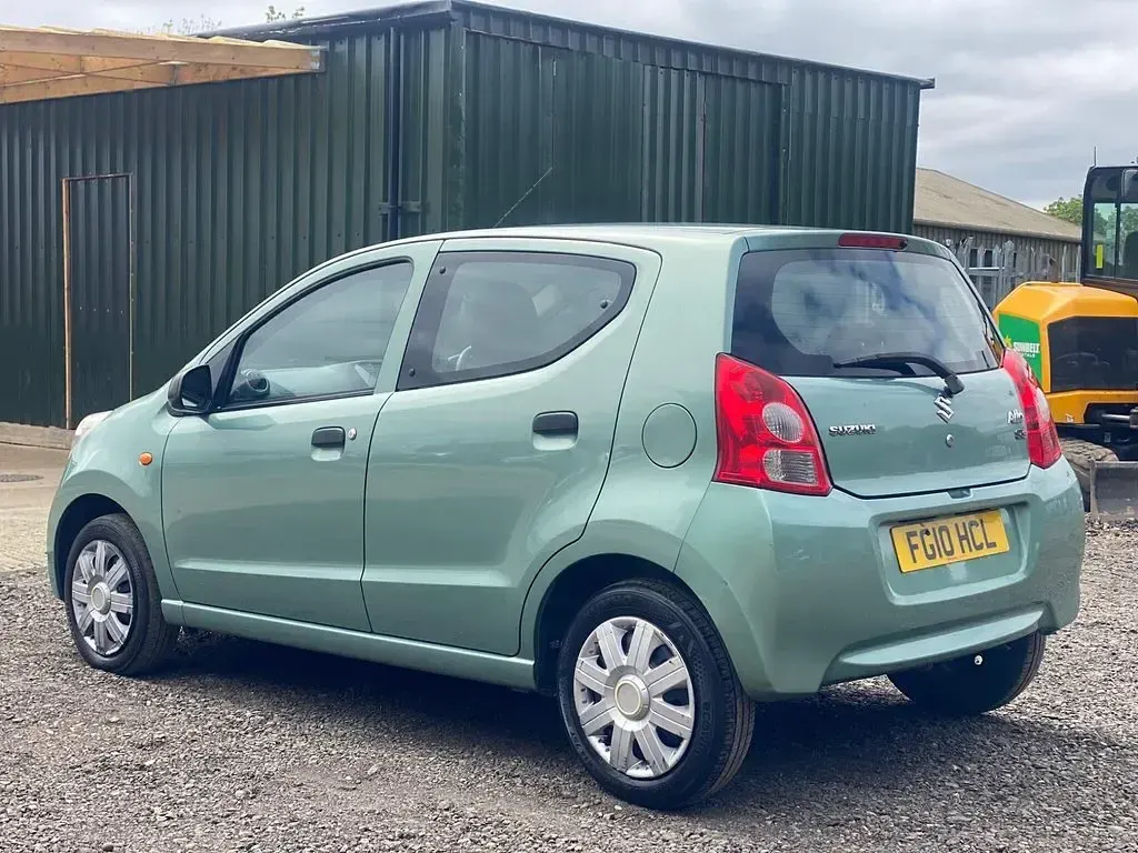 Used Suzuki Alto SZ3 68 HP (50 kW) 2010 Green Hatchback