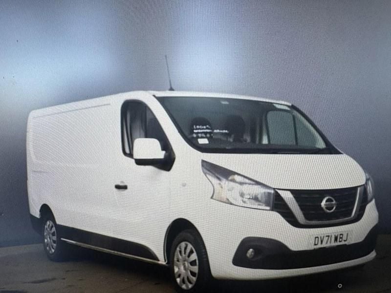 Used Nissan NV300 Acenta 120 HP (88 kW) 2021 White Van