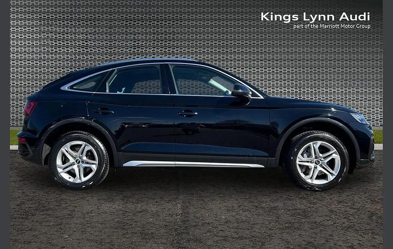 Used Audi Q5 Sportback Sport 200 HP (147 kW) 2023 Black SUV