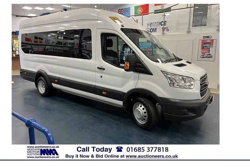 Used Ford Transit Trend 125 HP (91 kW) 2018 White