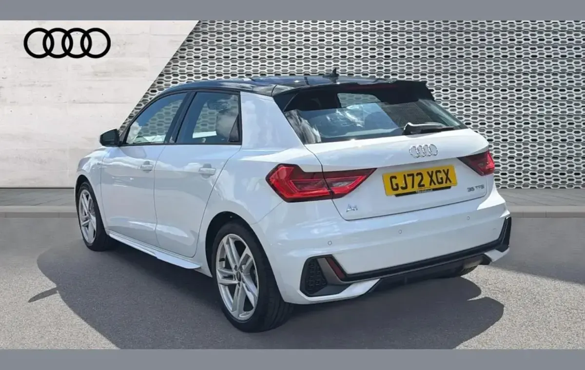 Used Audi A1 S-Line 147 HP (108 kW) 2022 White SUV