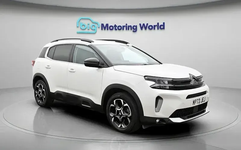 Used Citroën C5 PureTech 131 HP (96 kW) 2024 Hatchback