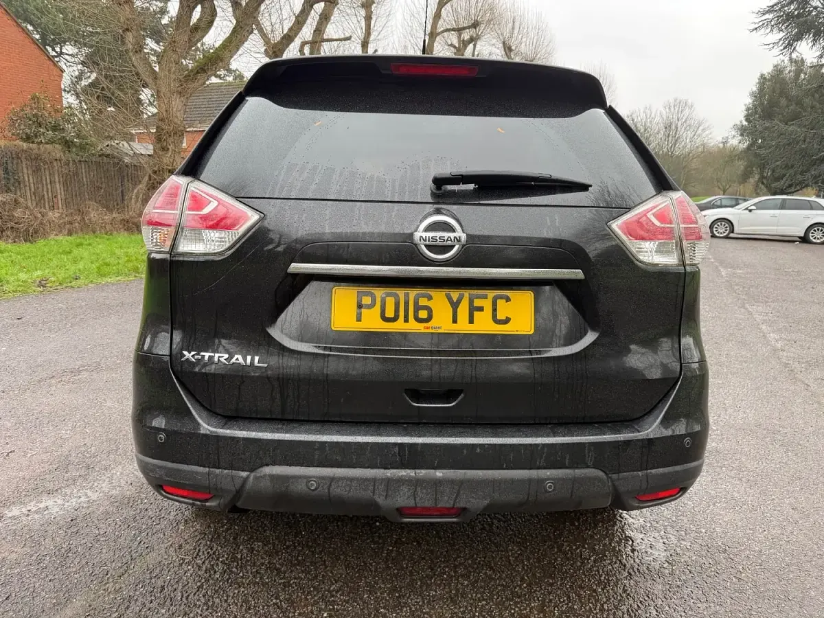 Used Nissan X-Trail Acenta 130 HP (95 kW) 2016 Black SUV
