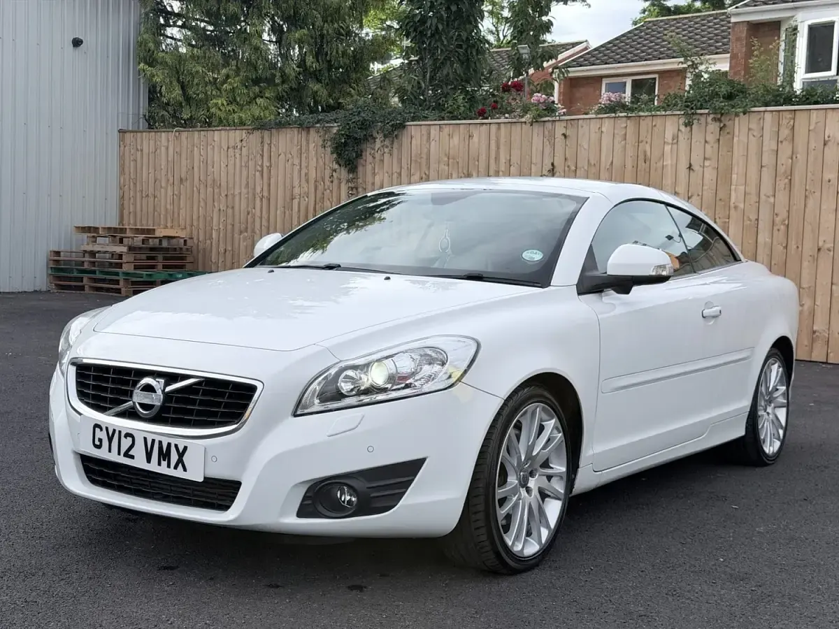 Used Volvo C70 SE Lux 2012 White Cabriolet