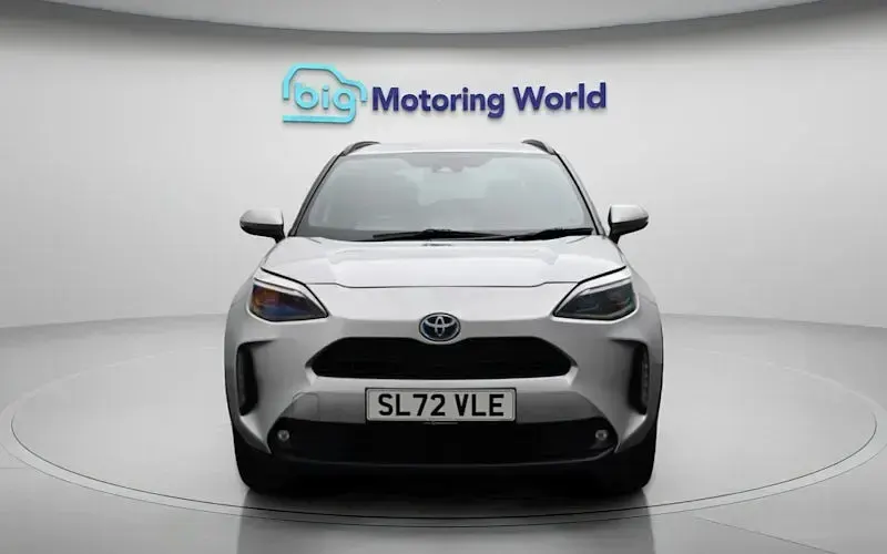 Used Toyota Yaris Hybrid Design 116 HP (85 kW) 2026 Estate