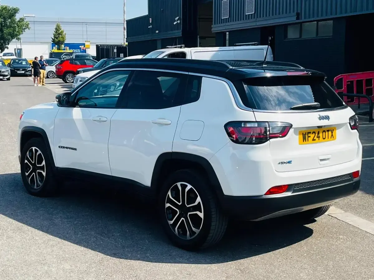 Used Jeep Compass Limited 237 HP (174 kW) 2024 White SUV