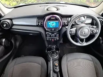 Used Mini Cooper Classic 136 HP (100 kW) 2020 Black Hatchback