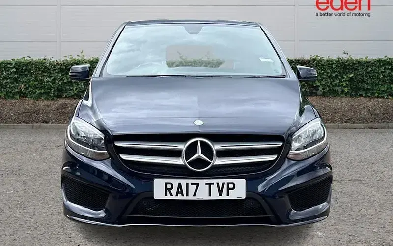 Used Mercedes B220 Executive 177 HP (130 kW) 2017 Blue Hatchback