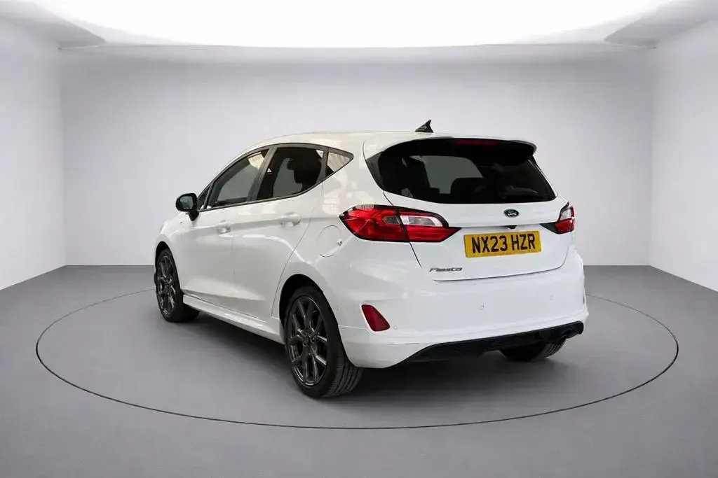 Used Ford Fiesta ST-Line 100 HP (73 kW) 2023 White Hatchback