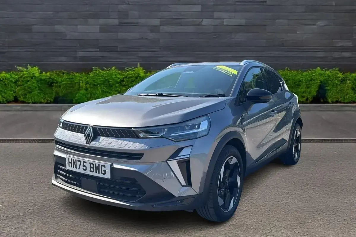 Used Renault Captur Techno 89 HP (65 kW) 2025 Grey SUV