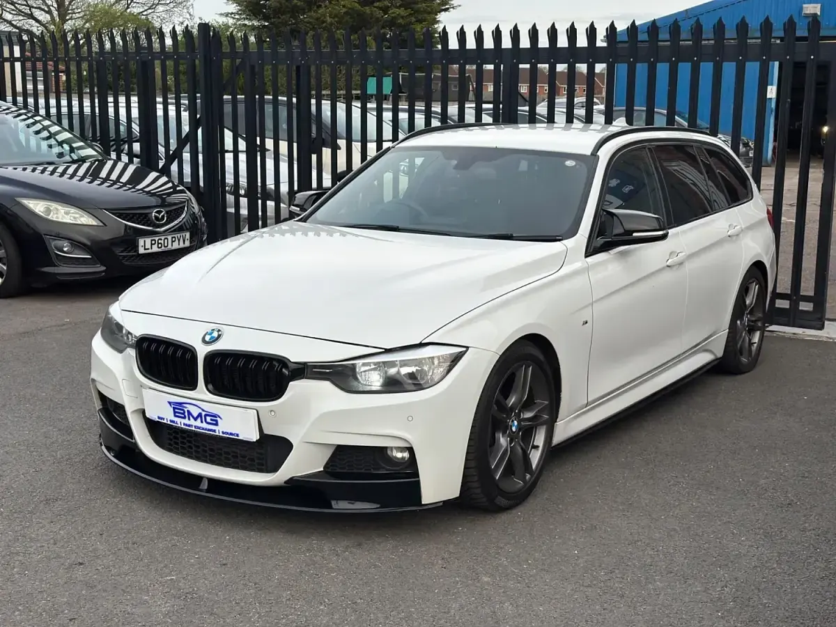 Usado BMW 330 M Sport 258 CV (189 kW) 2013 Blanco Familiar