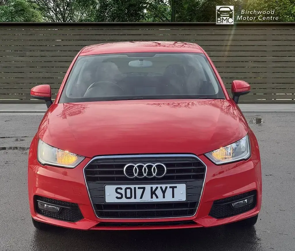 Used Audi A1 Sport 95 HP (69 kW) 2017 Red Hatchback