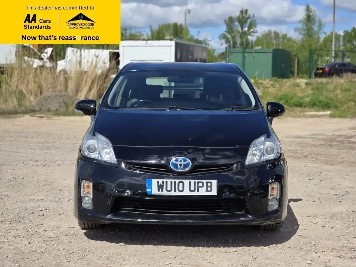 Usado Toyota Prius 136 CV (100 kW) 2010 Negro Utilitario