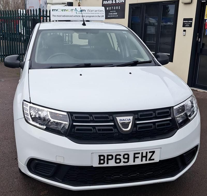 White Used 2019 Dacia Sandero Essentiel Hatchback | £6,202 - Image 1/4