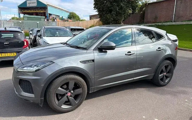Used Jaguar E-Pace Chequered Flag 179 HP (131 kW) 2020 SUV