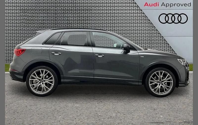 Used Audi Q3 Black Edition 150 HP (110 kW) 2025 Grey SUV