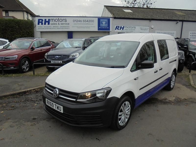 White Used 2019 VW Caddy Maxi MPV | £9,490 (Fair price) - Image 1/4