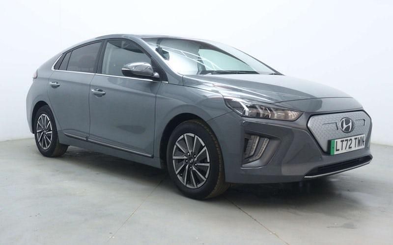 Used Hyundai Ioniq Premium SE 100 kW (136 HP) 2021 Hatchback