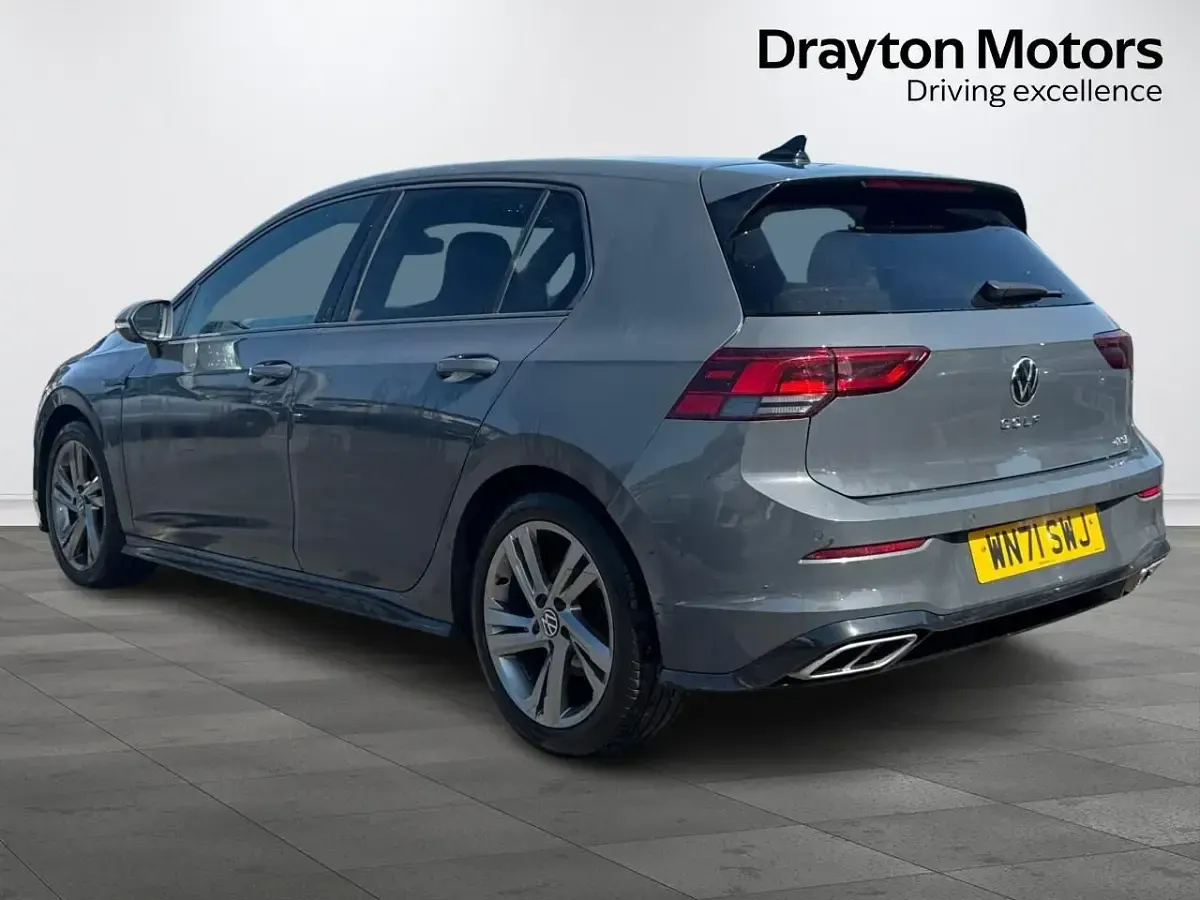 Used VW Golf VIII R-line 150 HP (110 kW) 2021 Grey Hatchback