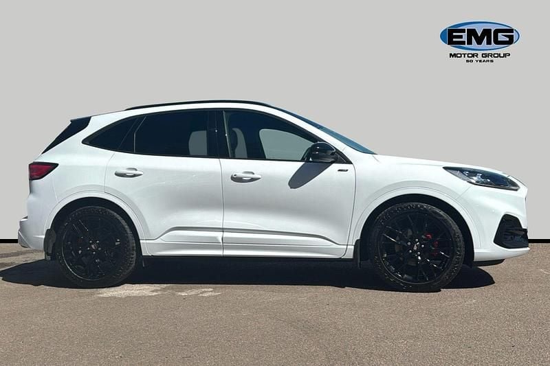 Used Ford Kuga S 150 HP (110 kW) 2024 White SUV