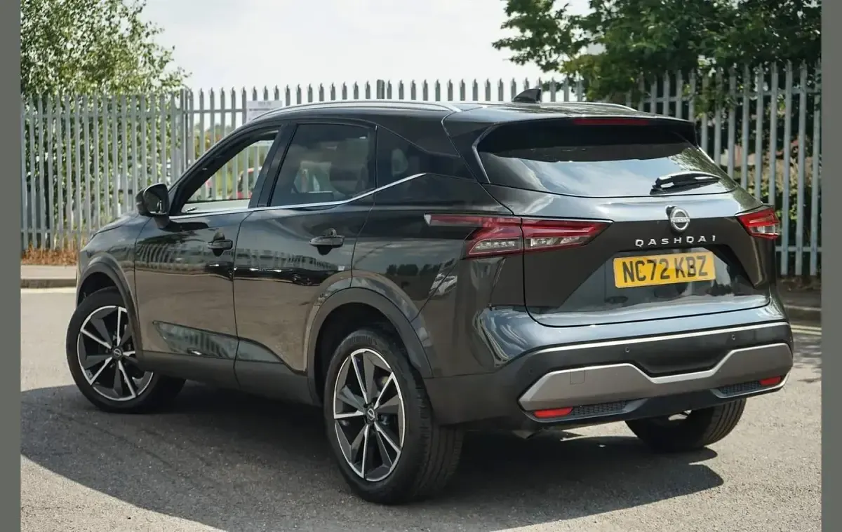Used Nissan Qashqai Tekna 155 HP (114 kW) 2022 Black SUV