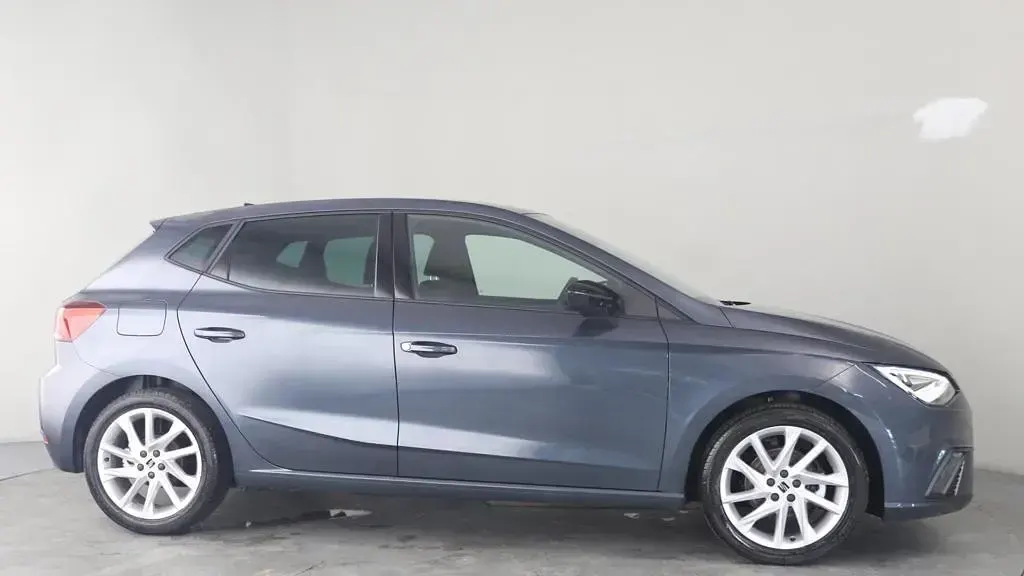 New Seat Ibiza FR 115 HP (84 kW) 2025 Grey Hatchback